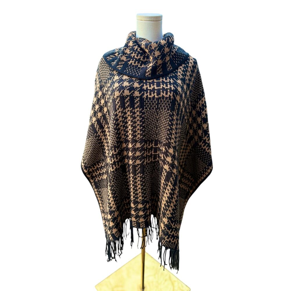 Chico’s Houndstooth Plaid Knit Poncho Shawl Fringe Cowl Neck S/M